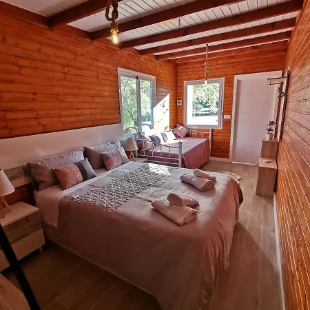 Villa Casa Orilla El *